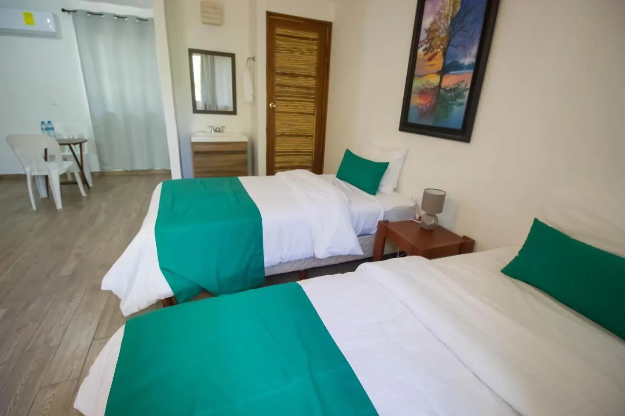 Hotel Tequila Cancun Alfredo V. Bonfil