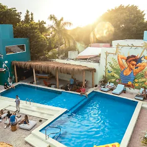 Selina Downtown Hotel