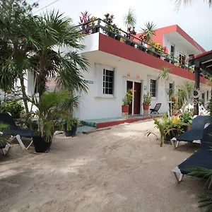 Roseliz , Punta Allen Mexique