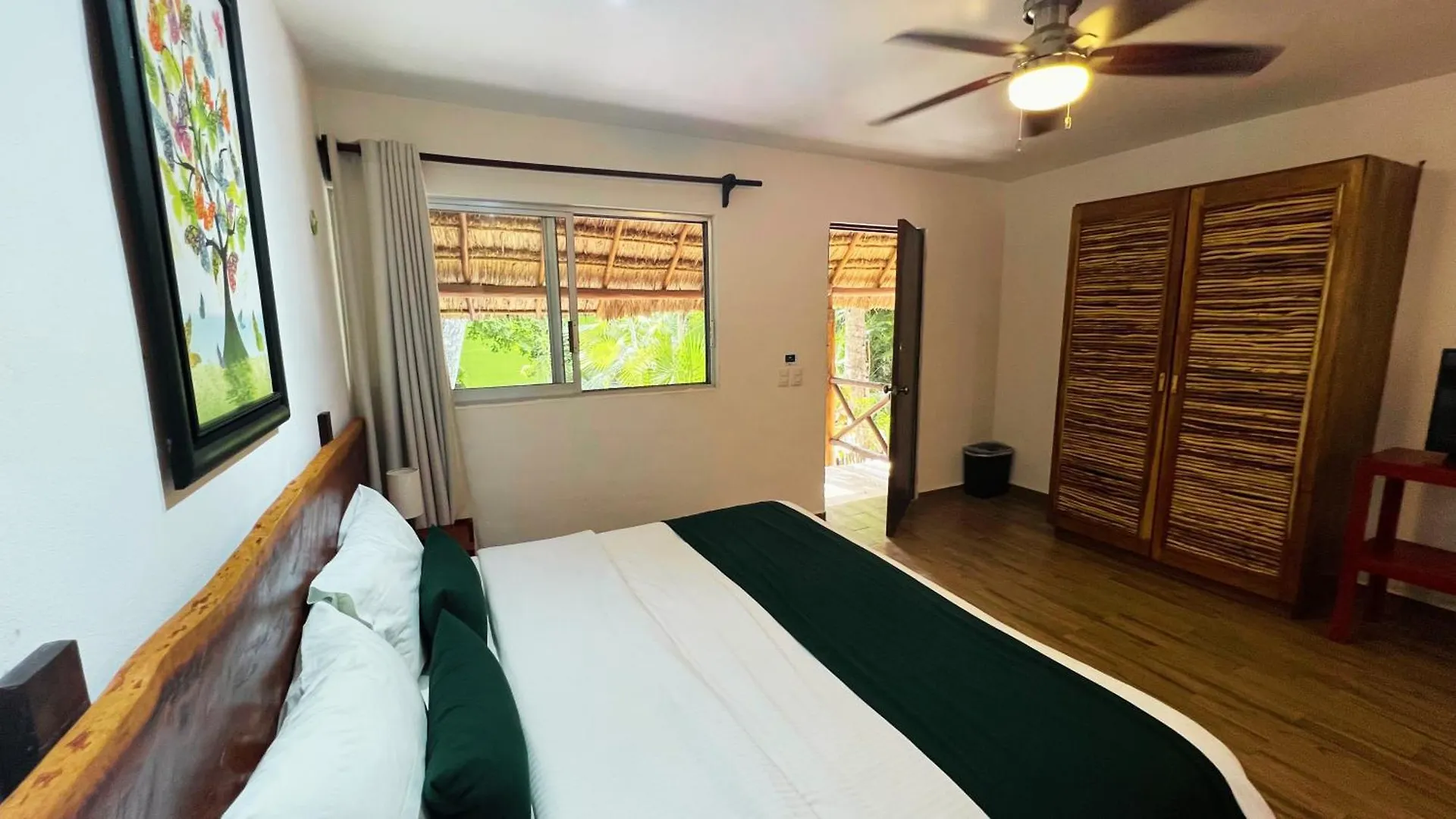 Hotel Tequila Cancun Alfredo V. Bonfil 4*,