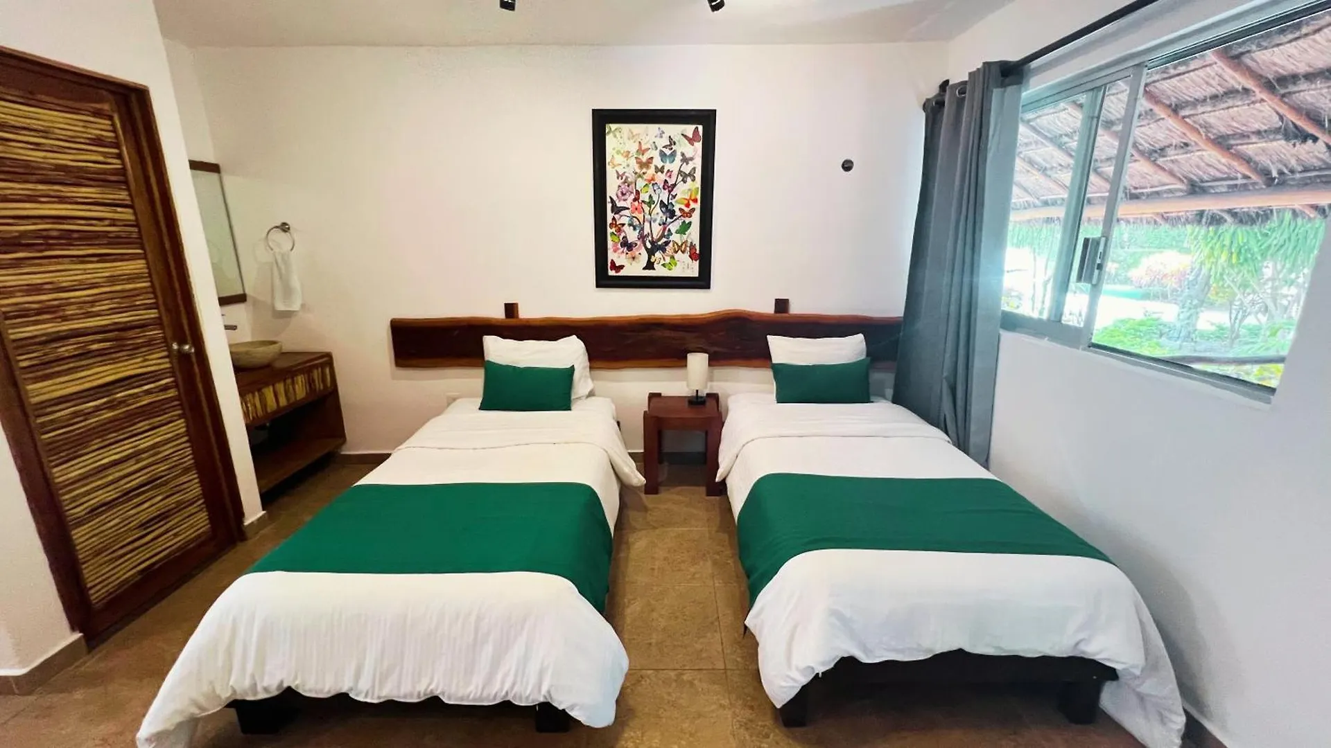 Hotel Tequila Cancun Alfredo V. Bonfil メキシコ